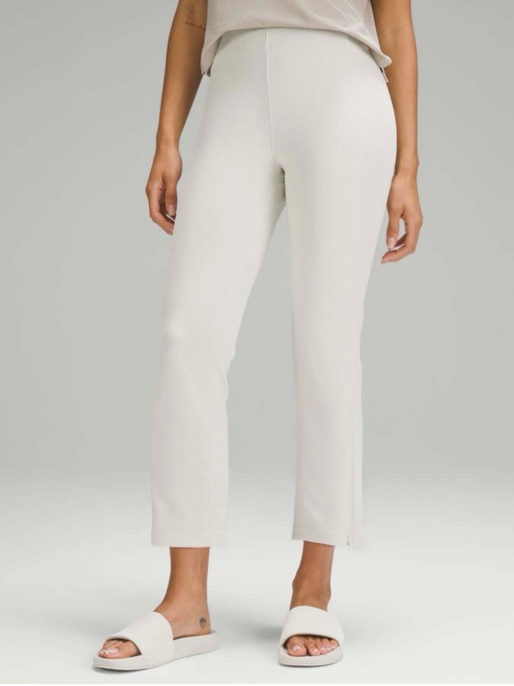 Lululemon Ribbed Softstreme Zip-Leg High-Rise Cropped Pant White Size 10
